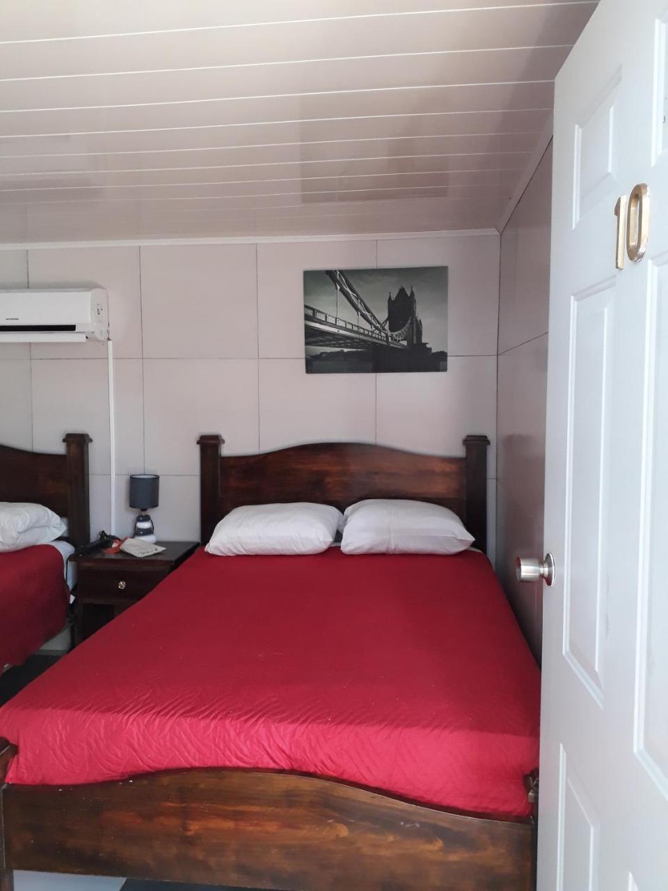 Hostal Compostela Inn Давид Екстериор снимка
