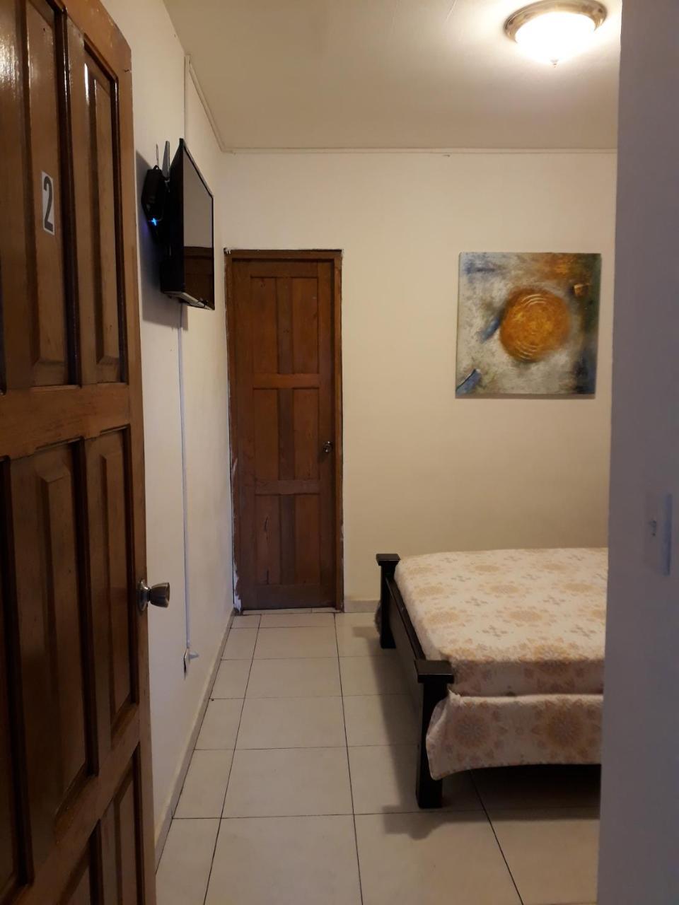 Hostal Compostela Inn Давид Екстериор снимка